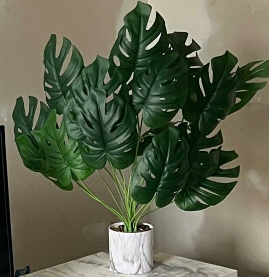 Pickup From LebanonTN 37087..New Beautiful 28" Fake Plants Tall Artificial Monstera Faux Plants in Pot