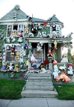 THE DETROIT HEIDELBERG PROJECT PICTURE