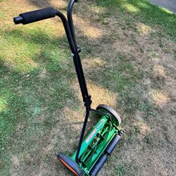 Scott's 16 in. Manual Walk Behind Push Reel Lawn Mower