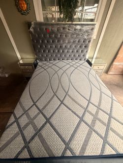 Full size Mattress ONLY