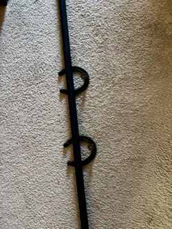 Western Curtain Rod Holder And 5 Foot Rod In Black