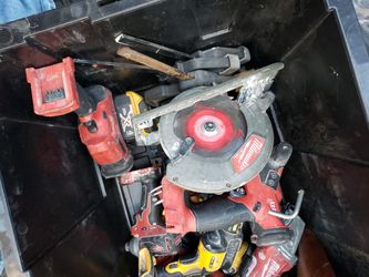 Milwaukee Circular Saw