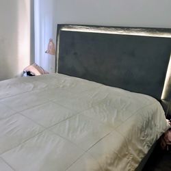 King Size Bed 