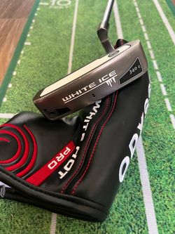 Odyssey putter white Ice 35” (Super Stroke New grip)