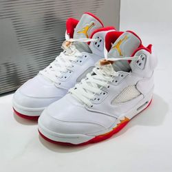 AJ5 - Brand New