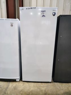 *New Ding & Dent* Midea Upright Freezer $600