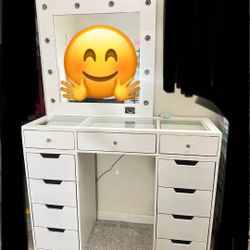 Vanity With Mirror 
