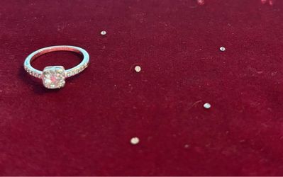 Tiny Diamonds