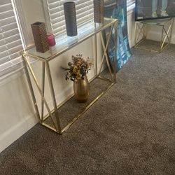 4 Tables 