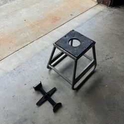 Dirt Bike Stand