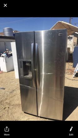 LG refrigerador like new