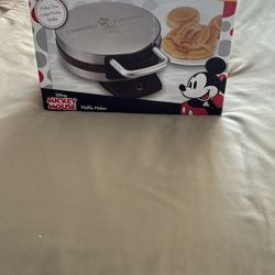 Mickey Mouse Waffle Maker New
