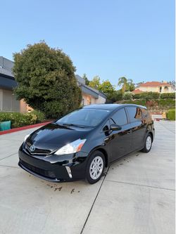 2012 Toyota Prius V