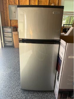4.3 cu.ft. Refrigerator