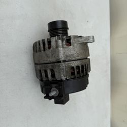 2020-2024 MERCEDES BENZ GLB 250 CLA250 C CLASS ENGINE ALTERNATOR GENERATOR OEM