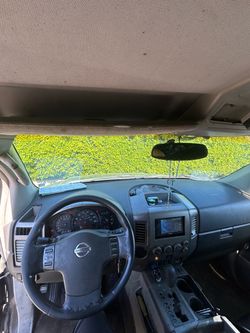 Nissan Armada 2005