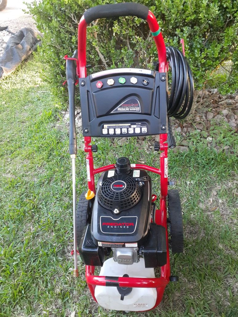PREDATOR PRESSURE WASHER 2500 PSI for Sale in San Antonio, TX OfferUp
