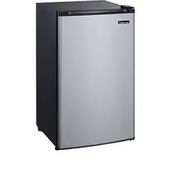 Magic Chef MCBR350S2 Compact Mini Refrigerator w/ Freezer Compartment, Small Portable Refrigerator and Freezer Space, 3.5 Cubic Ft, Silver RETAIL $257