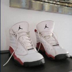 Nike Air Jordan's 13  Size 5.5y Youth Sneakers 