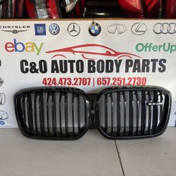 2022 2023 2024 2025 BMW X3 M SPORT PACKAGE X4 Front Bumper Grille Grill Original Used OEM