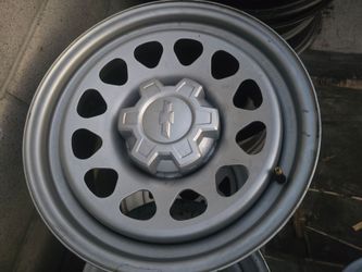 #17 wheels, 6 in 5.5 bolt pattern, fits Chevy Silverado, Yukon, Sierra, Suburban, Tahoe, gmc, etc. 6-hole.