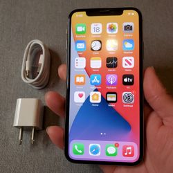 iPhone X - UNLOCKED - Like New  