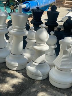 Giant Outdoor Chess Set Pieces