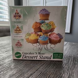 Wilton Cupcake Holder 