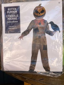 Rotten pumpkin size 12-14 child
