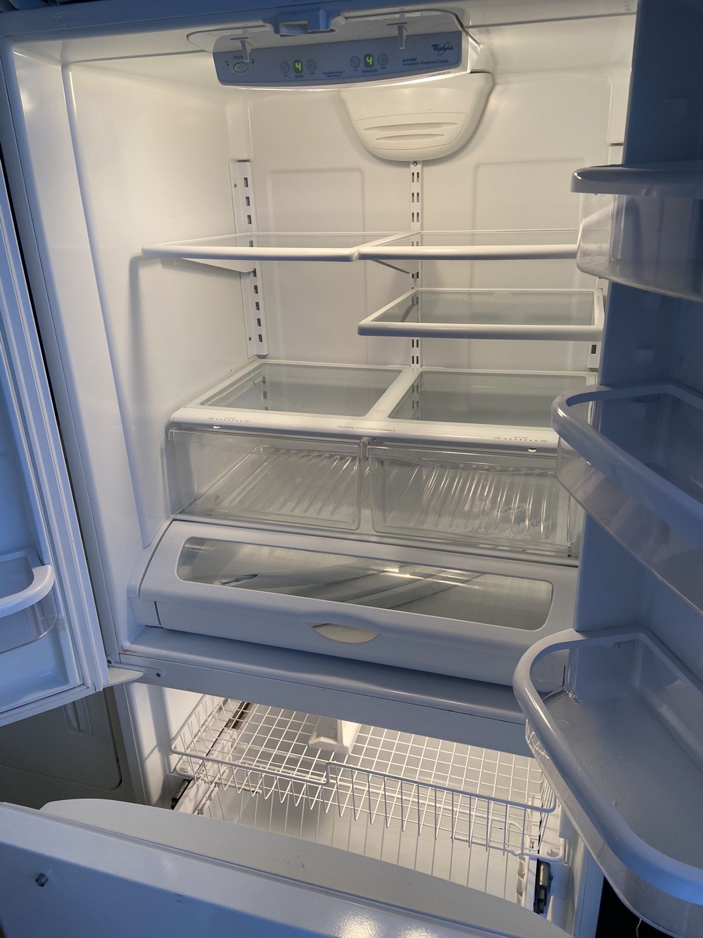 Whirlpool Gold Series Refrigerator for Sale in Tinley Park, IL OfferUp