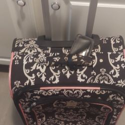 ROLLING CARRY ON WITH 4 WHEELS 
