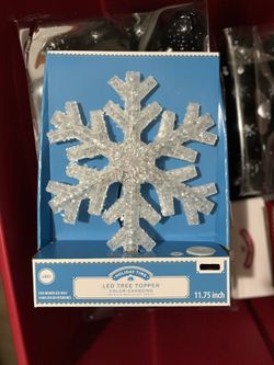 LED Snowflake Christmas Tree Topper 
