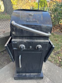 Charbroil Grill