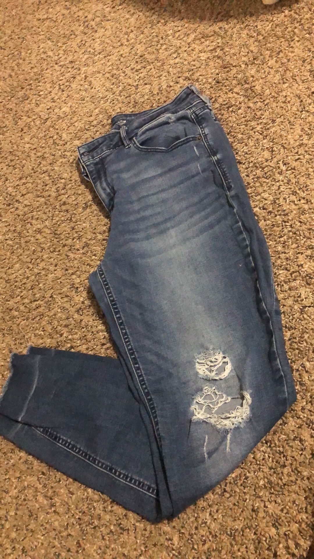 Woman’s Old Navy Jeans
