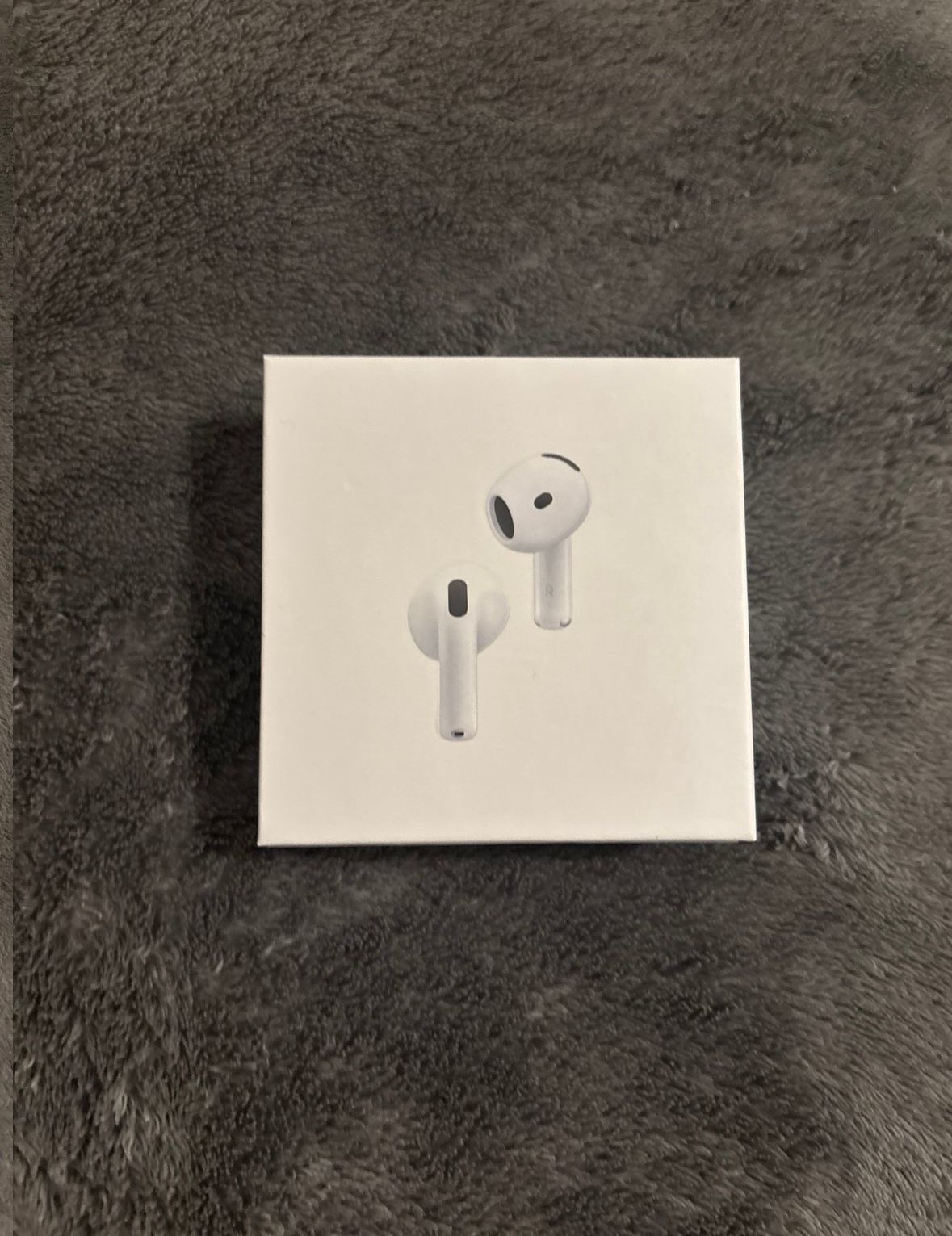 Airpod 4's