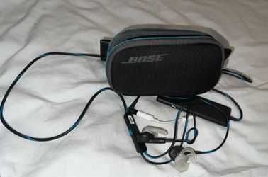 Bose QuietComfort 20 Acoustic Noise Cancelling Headphones