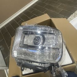 2014-2018 Sierra Chrome Headlights with Led DRL