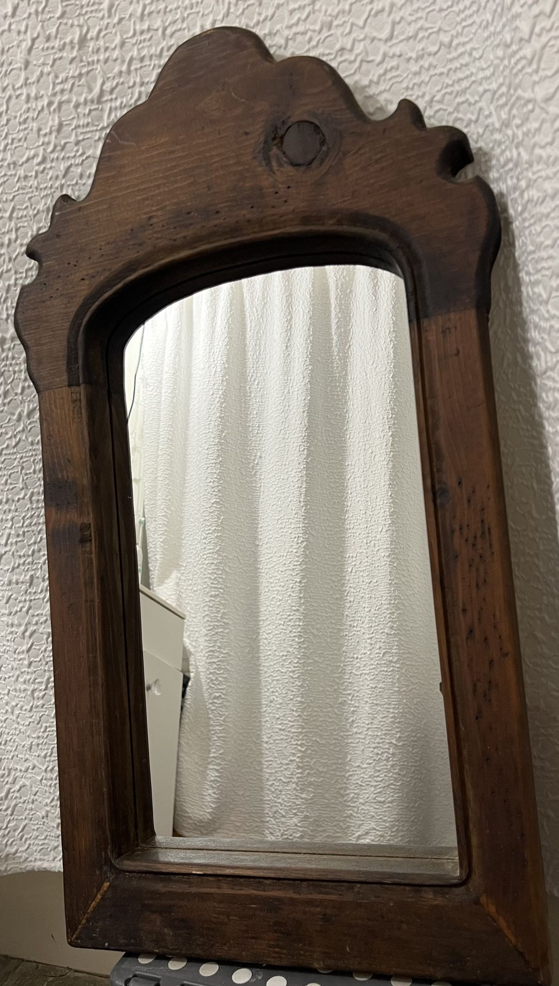 Antique Rustic Wood Mirror Cottage Farmhouse With Scalloped Frame Heavy 29.5” H x 15” W