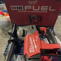 Milwaukee m18 fuel 1” sds rotary hammer (tool only)