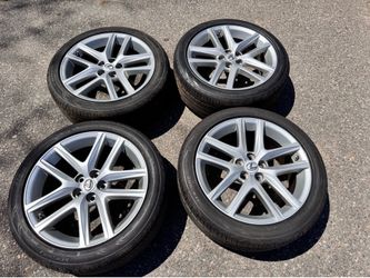 Lexus CT200h 17” 5x100 wheels with new 215 45 17 all season tires