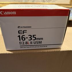 Canon EF 16-35mm f/2.8L II USM - Mint 