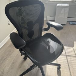 Herman Miller Aeron Chair