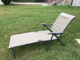New Folding Lounge