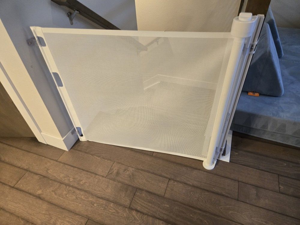 (2) Retractable Baby/Pet Fabric Gates 52"