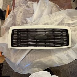 Ford Grill