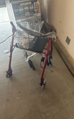 Aluminum Rollator Walker BodyMed NEW