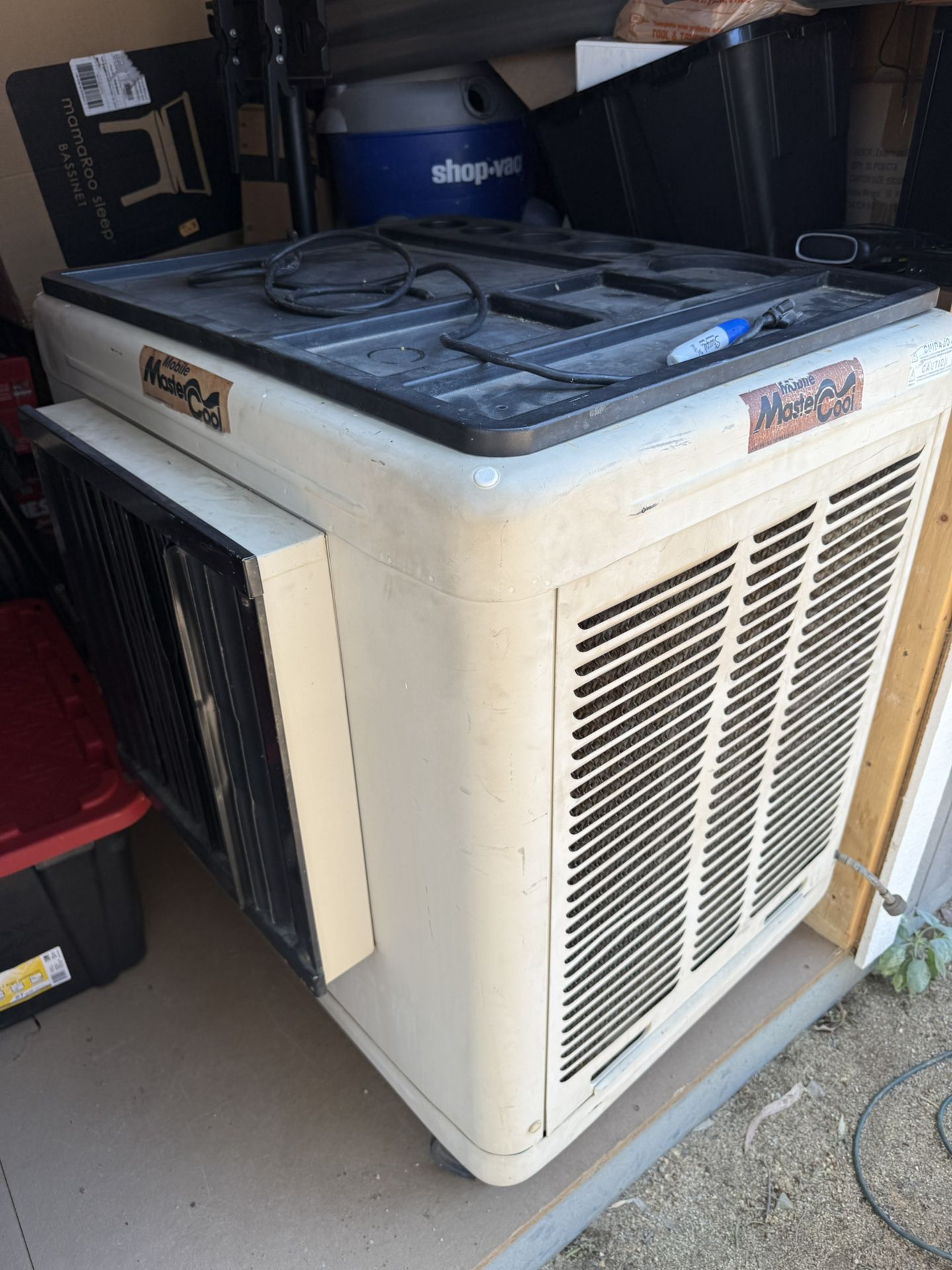 Evaporative Cooler AC unit