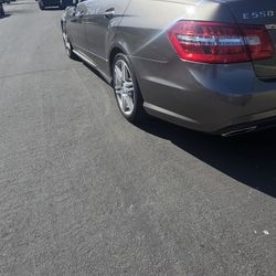 2010 Mercedes-Benz E-Class