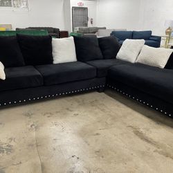 Black Sectional Couch / Sofa Perfect Conditions FREE DELIVERY 🚚 