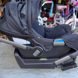 Nuna Car Seat + Base - Compatible with Bugaboo Fox, Lynx, Donkey Bee and Ant Strollers - Fits Infants 4 to 32 Pounds - 5-Point Safety Harness - Lightw